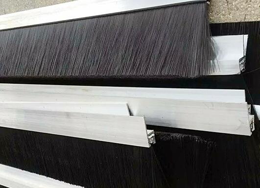 環(huán)冷機(jī)臺(tái)車(chē)密封裝置